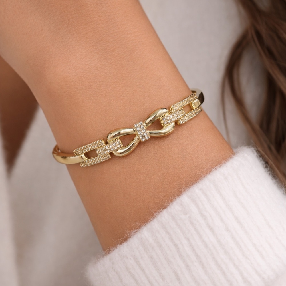 Elegant Gold Plated and Silver Women's Bracelet